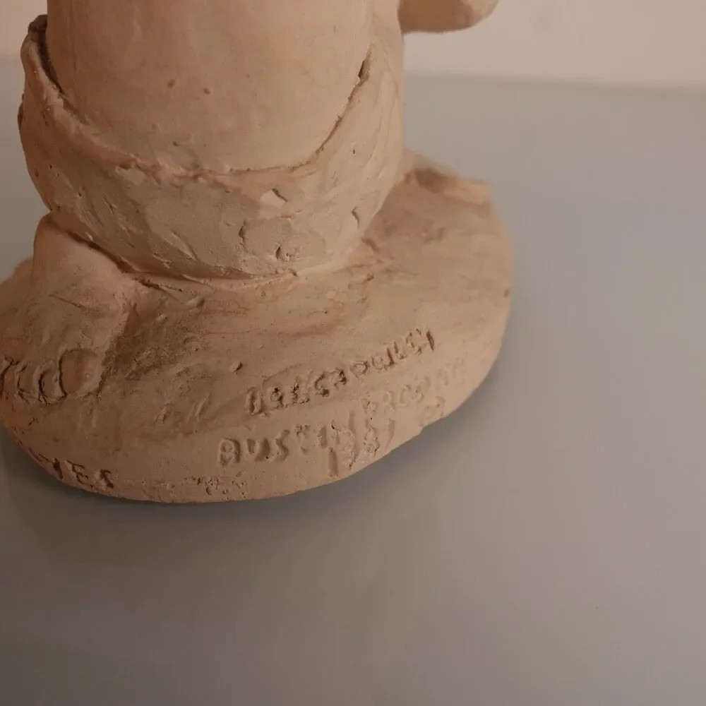 Austin Products Sculpture Dee Crowley Bright Eyes 1987 Sandcastle Girl 6